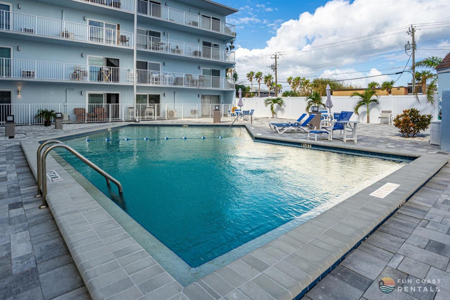 Stunning Ocean Views Steps From The Beach With Pool! Fabulous 4Th Floor Studio! ニュー・スマーナ・ビーチ エクステリア 写真